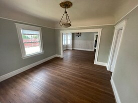 1127 Elgin St in San Lorenzo, CA - Building Photo