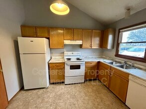 1901 E 23rd St in Lawrence, KS - Building Photo - Building Photo