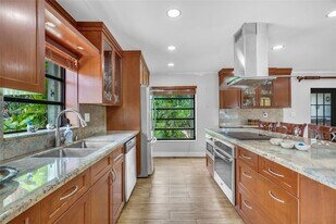 12845 SW 49th Terrace in Miami, FL - Building Photo