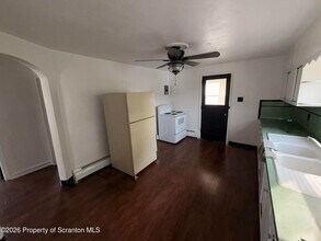 149 Tompkins St in Pittston, PA - Building Photo - Building Photo