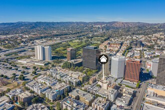 Ashton Towers in Los Angeles, CA - Building Photo - Building Photo