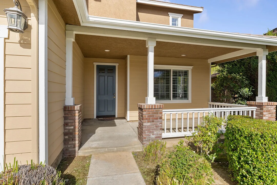 25617 Henley Way in Stevenson Ranch, CA - Foto de edificio