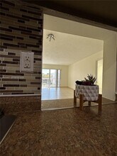 7860 Camino Real in Miami, FL - Building Photo - Building Photo