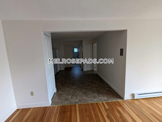 189 W Wyoming Ave-Unit -20 in Melrose, MA - Foto de edificio - Building Photo