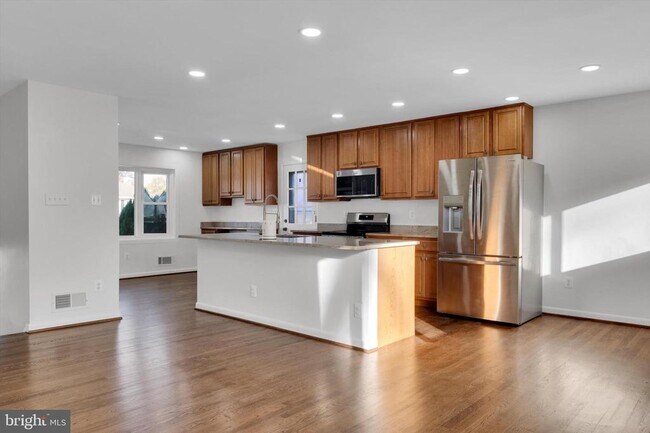 4224 Kinmount Rd in Lanham, MD - Building Photo - Building Photo