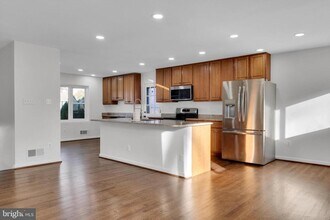 4224 Kinmount Rd in Lanham, MD - Building Photo - Building Photo