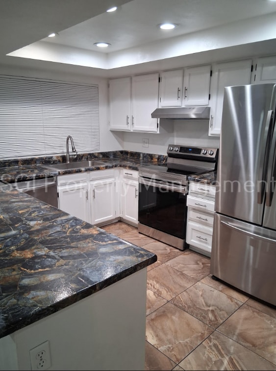 4141 W Diana Ave in Phoenix, AZ - Building Photo - Building Photo