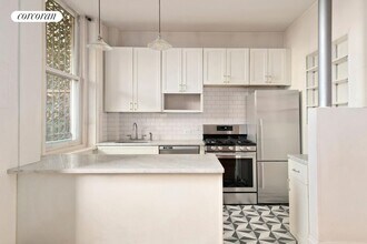 37 Bank St in New York, NY - Foto de edificio - Building Photo