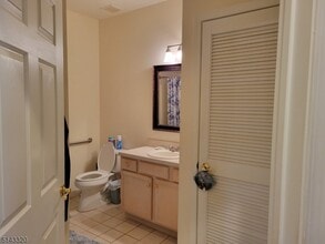 6303 Richmond Rd in West Milford, NJ - Building Photo - Building Photo