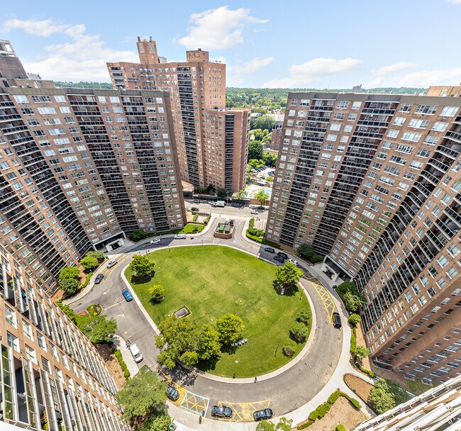 Parker Towers Apartments Forest Hills, NY Apartments For Rent