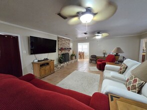 2809 Moss Ave, Unit 1909 in Midland, TX - Building Photo - Building Photo