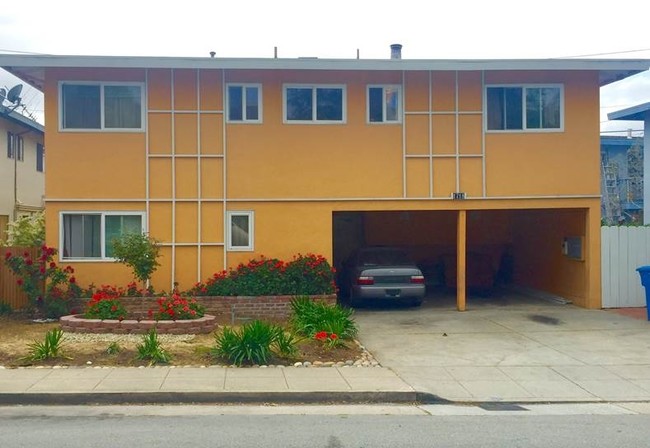 1718 S Grant St in San Mateo, CA - Building Photo - Building Photo