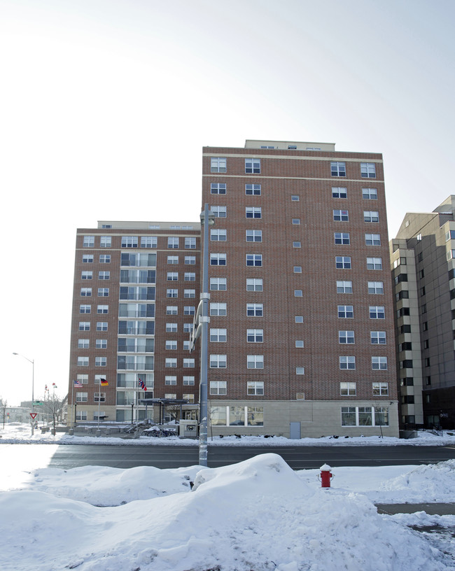 The Embassy in Madison, WI - Building Photo - Building Photo