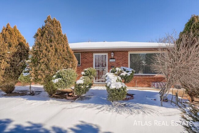 7920 Knox Ct in Westminster, CO - Building Photo - Building Photo