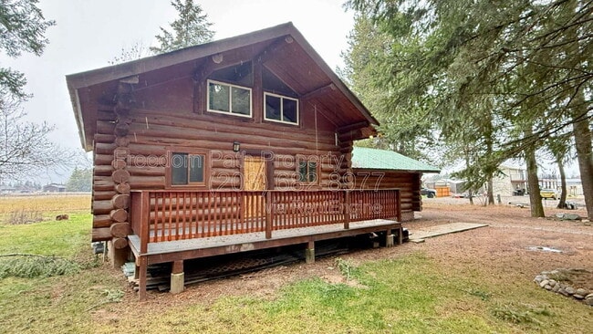 520 Day Break Rd in Bonners Ferry, ID - Building Photo - Building Photo