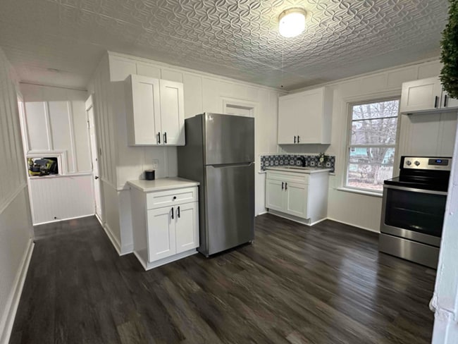 16 Spaulding St in Norwich, CT - Building Photo - Building Photo