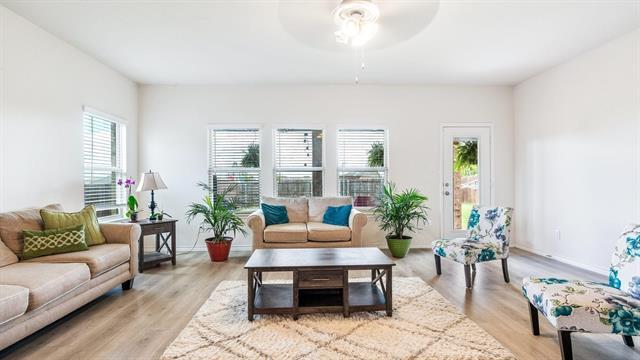 407 Beldon Wy in Royse City, TX - Building Photo - Building Photo