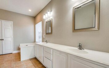2789 Coyote Trail in Little Elm, TX - Building Photo - Building Photo