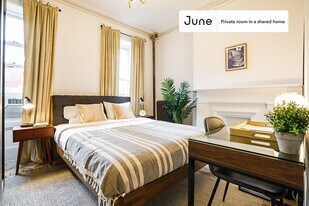 Room in Shared 5 bed/1 bath home, Unit D in New York, NY - Building Photo