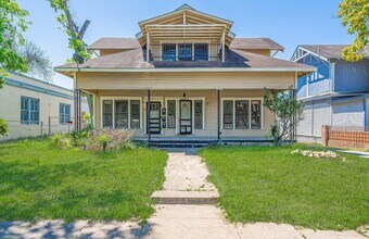 204 Mt Vernon Ct in San Antonio, TX - Building Photo - Building Photo