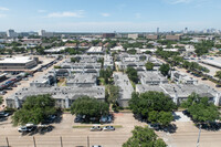 De Moss Condominiums in Houston, TX - Building Photo - Building Photo