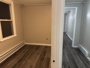 99 Mammoth Rd, Unit 3 in Lowell, MA - Building Photo - Building Photo