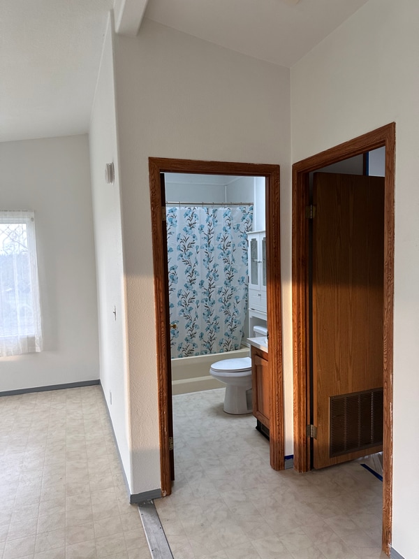 property at 3286 Happy Valley Rd