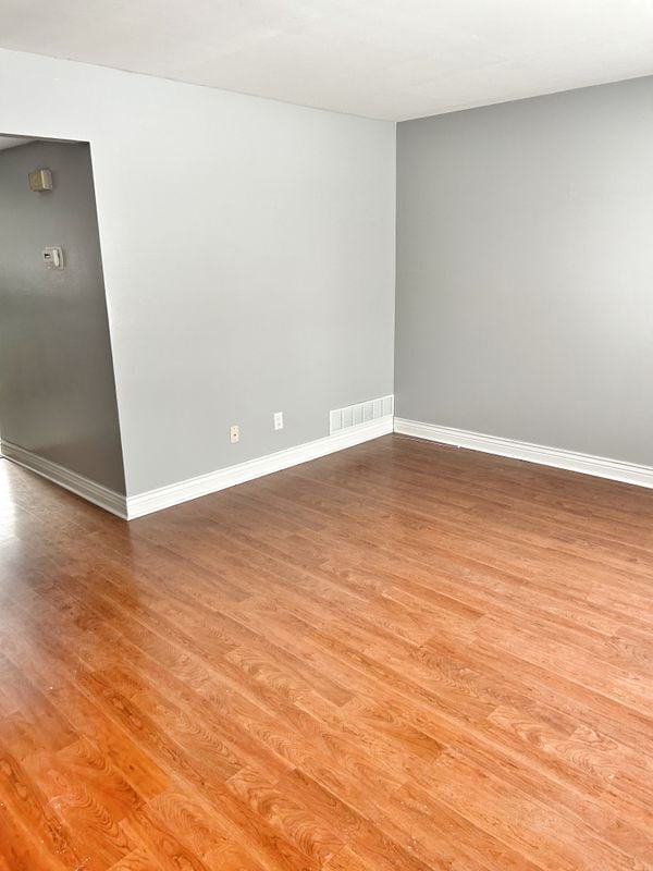 20137 Cumberland Ct in Brownstown Township, MI - Building Photo - Building Photo