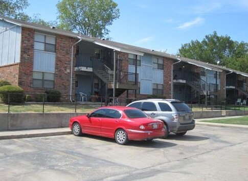 Ada Village Apartments in Ada, OK - Building Photo