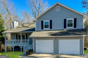 1884 David Dr in Douglasville, GA - Building Photo