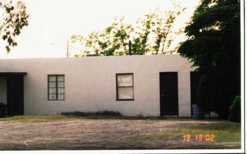 108 W Irvington Rd in Tucson, AZ - Building Photo - Building Photo