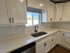 107 Grant Dr in Ephrata, WA - Building Photo - Building Photo