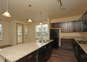 The Reserve at Village Creek in Burleson, TX - Building Photo