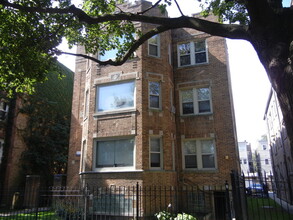 8214-8216 S Ingleside Ave in Chicago, IL - Building Photo - Building Photo