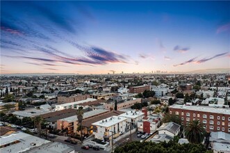 1245 N New Hampshire Ave in Los Angeles, CA - Building Photo - Building Photo