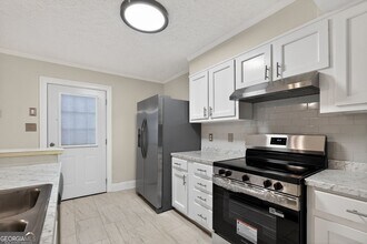 898 Chippendale Ln in Norcross, GA - Building Photo - Building Photo