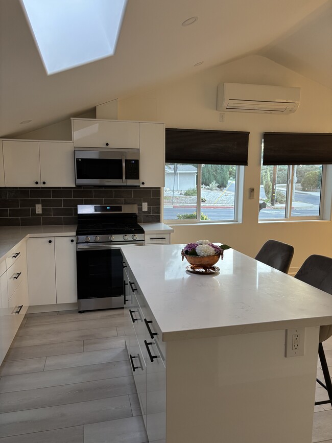 6999 Darnoch Way in West Hills, CA - Building Photo - Building Photo