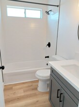 2455 Corinth Ave in Los Angeles, CA - Building Photo - Building Photo
