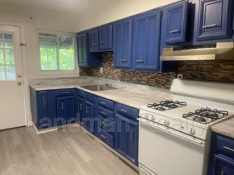 342 Banfield St in Pittsburgh, PA - Building Photo