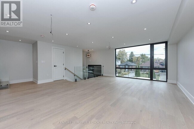 90 Twelfth St in Toronto, ON - Building Photo - Building Photo