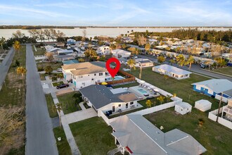 3719 118th St W in Bradenton, FL - Building Photo - Building Photo