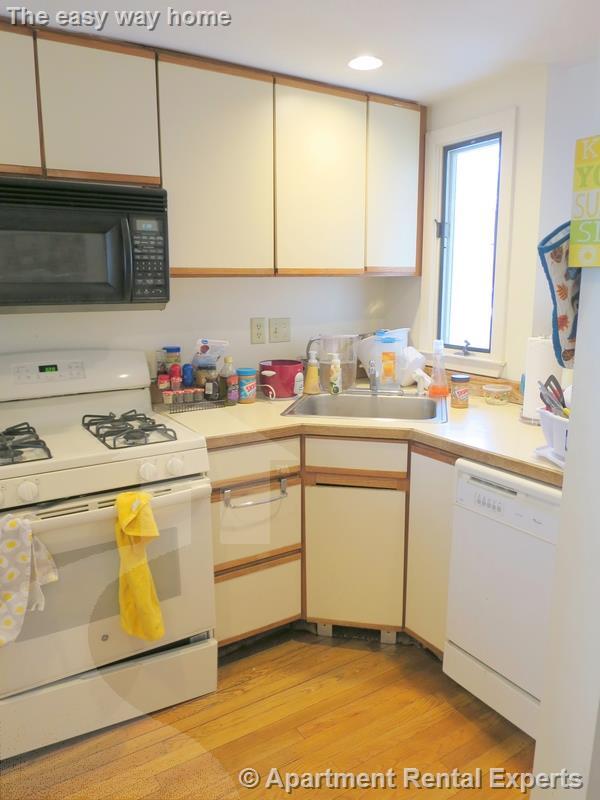 43 Union St, Unit A in Cambridge, MA - Building Photo - Building Photo