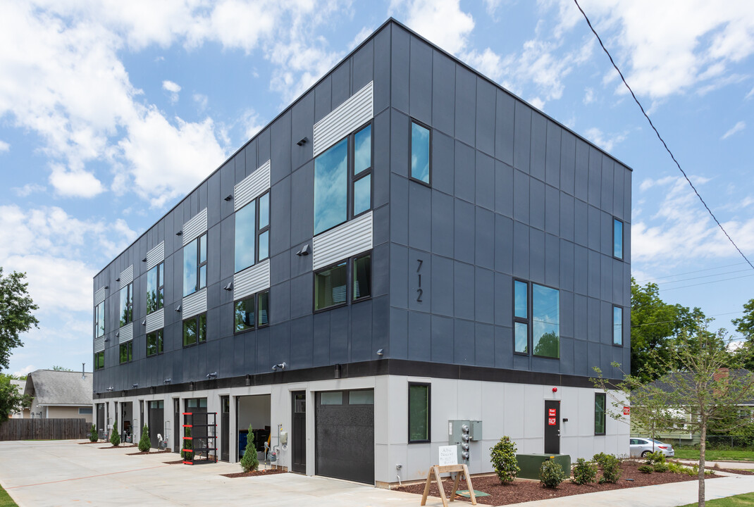 New Bern Condos in Raleigh, NC - Building Photo