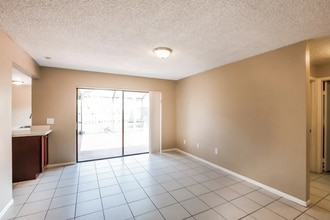 13514 SW 108th St Cir in Miami, FL - Building Photo - Building Photo