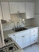 183 Main St in Hackettstown, NJ - Building Photo