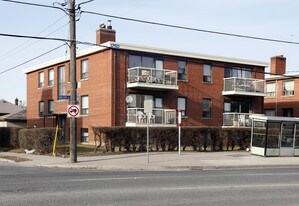 1750 Wilson Ave in Toronto, ON - Building Photo