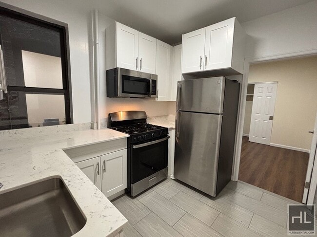 East 12th Street in New York, NY - Building Photo - Building Photo