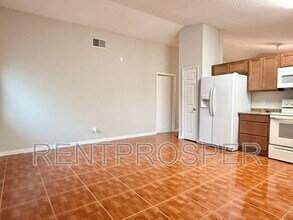 2310 Pebble Ct in Orlando, FL - Building Photo - Building Photo