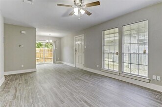 10611 Golden Quail Dr in Austin, TX - Building Photo - Building Photo