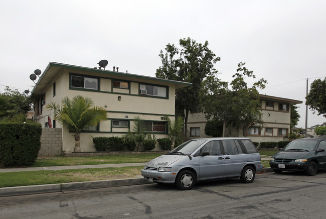 1834 W Gramercy Ave in Anaheim, CA - Building Photo - Building Photo